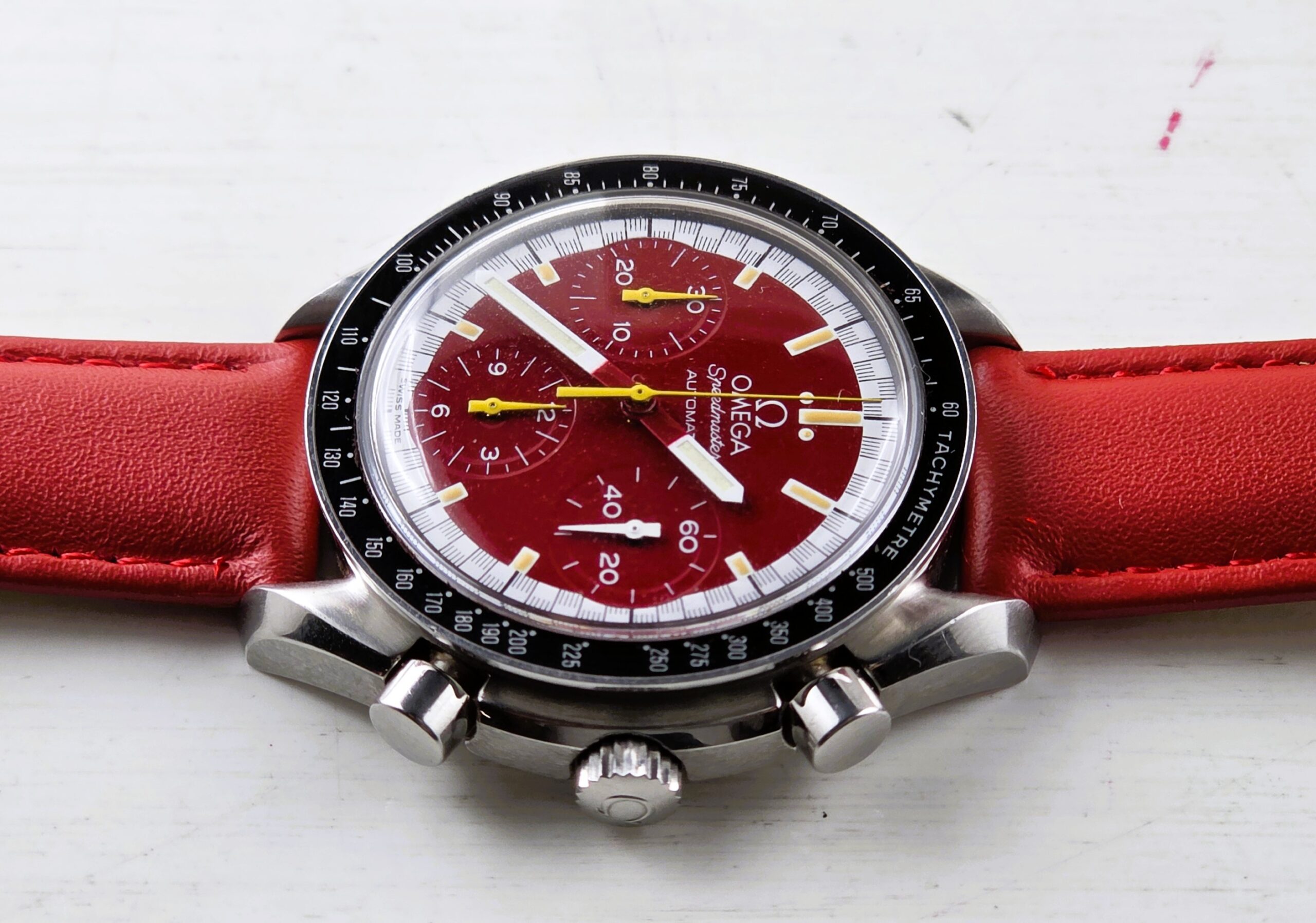 Omega Speedmaster Reduced Michael Schumacher 1ª Serie Rif. 3810.61.41 – Quadrante Rosso (Full Set 1996) - immagine 12